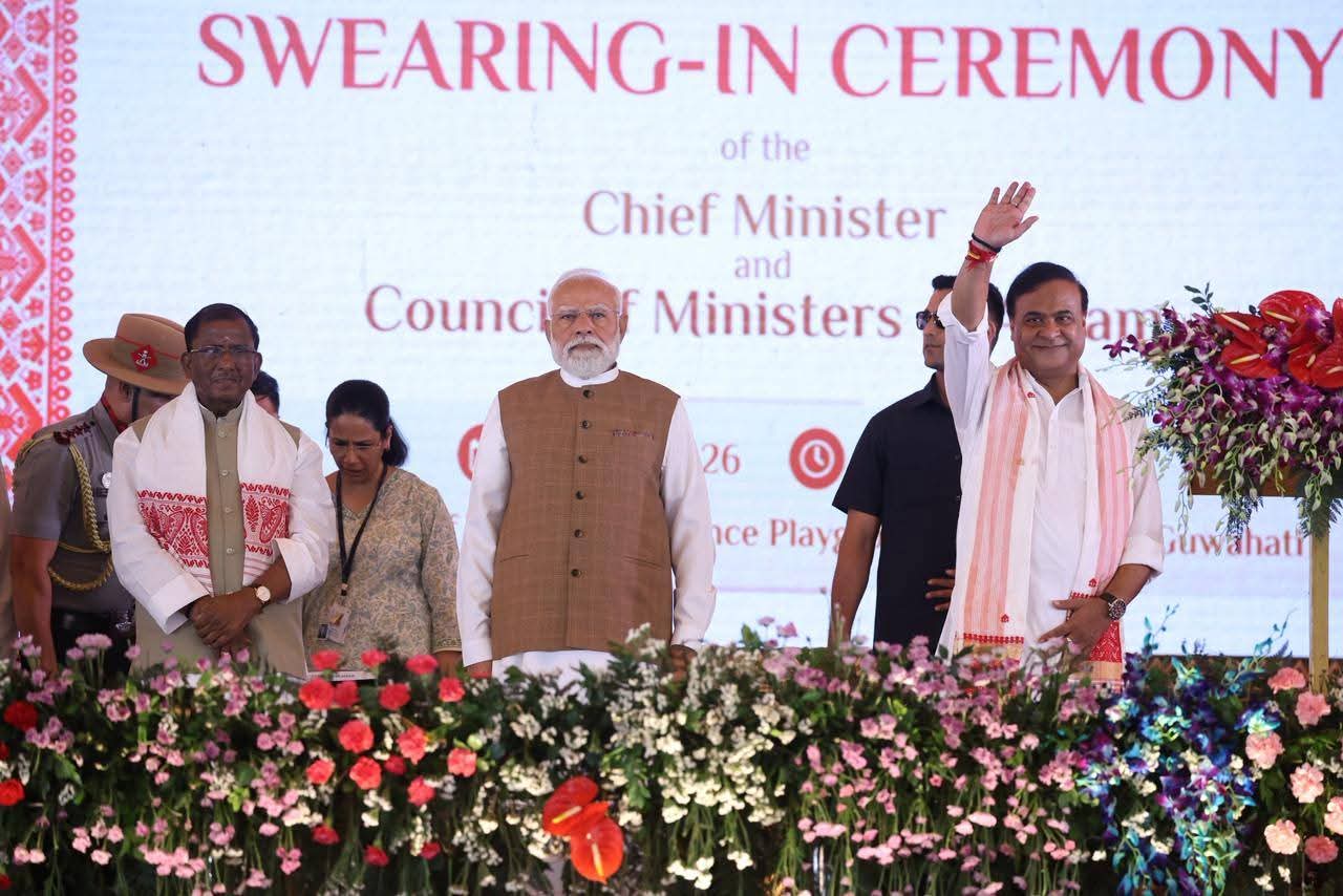 হিমন্ত বিশ্বশর্মা টানা দ্বিতীয়বার অসমের মুখ্যমন্ত্রী, মোদী-শাহ-রাজনাথের উপস্থিতিতে শপথ