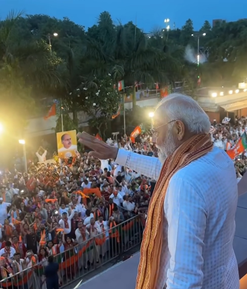 ‘বাংলা বললেই বাংলাদেশি? মাছ-মাংসে নিষেধাজ্ঞা?’ বিভাজনের রাজনীতিকেই তৃণমূলের পতনের কারণ বললেন মোদি