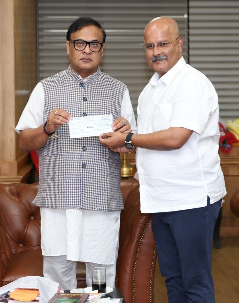 সমাজকল্যাণে এগিয়ে এলেন পোদ্দার অ্যান্ড পোদ্দার ইকুইপমেন্ট অ্যান্ড প্রজেক্ট প্রাইভেট লিমিটেডের ডিরেক্টর বিবেকানন্দ পোদ্দার
