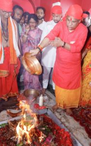 মাতাবাড়িতে পুজো দিলেন রামকৃষ্ণনগরের বিধায়ক বিজয় মালাকার