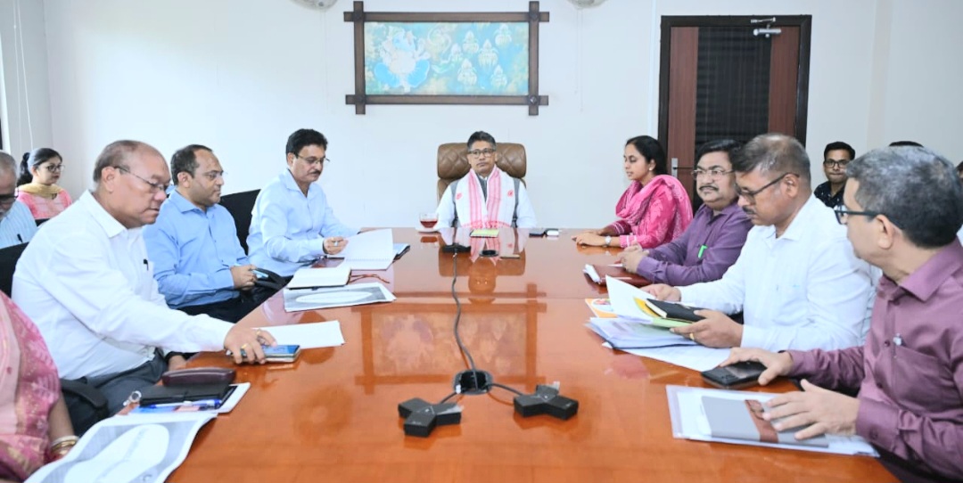 কৃষকের প্রকল্প রূপায়ণে গাফিলতি সহ্য করা হবে না: মন্ত্রী পীয়ুষ হাজরিকা