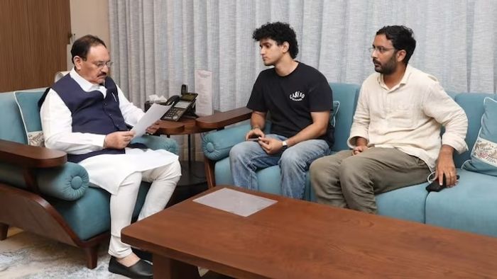 ২৩ দিন পর অনশন ভাঙলেন সোনম ওয়াংচুক, তবে ‘আরশোলা অভিযান’ অব্যাহত