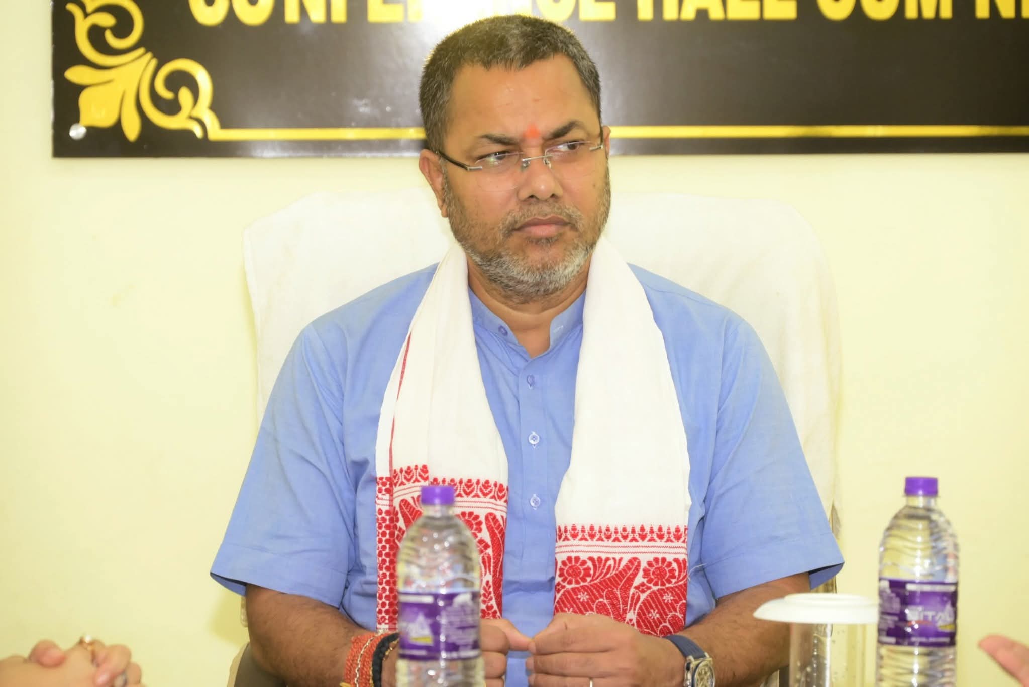 পাথারকান্দি কো-জেলা কার্যালয়ে পর্যালোচনা বৈঠক, সভাপতিত্ব করলেন মন্ত্রী কৃষ্ণেন্দু পাল