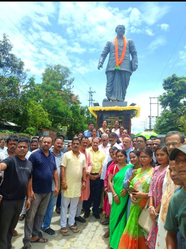 ড.শ্যামাপ্রসাদ মুখার্জির জন্মজয়ন্তী পালন হাইলাকান্দি জেলা বিজেপি কার্যালয়ে