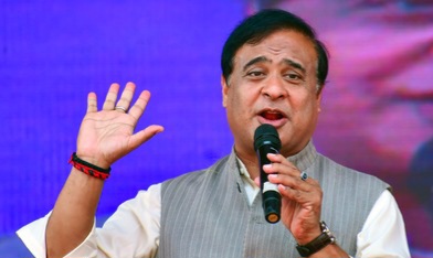 মুখ্যমন্ত্রী বলছেন নিরাপদে আছেন, পরিবার বলছে খোঁজ নেই: বাংলাদেশে পাঠানো মমতাজ বেগমকে নিয়ে ধোঁয়াশা